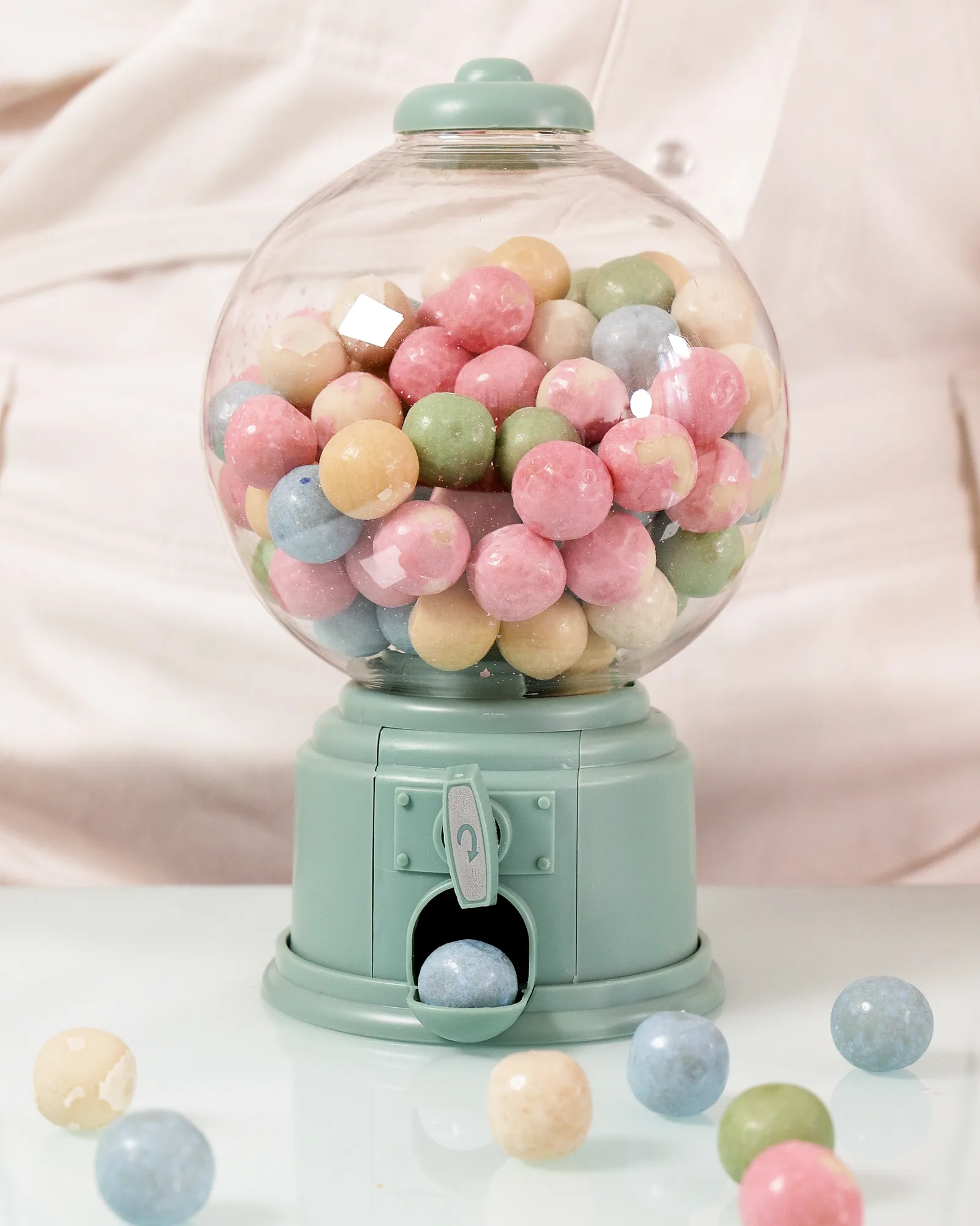 Bubble gum process photo — Cross-stitching